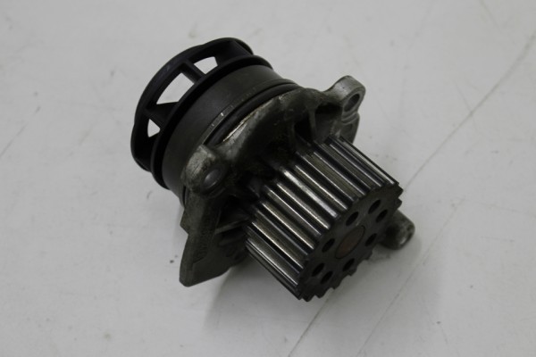 Original Audi A3 VW Skoda Kühlmittelpumpe 03L121019 Wasserpumpe Pumpe 2.0 TDI